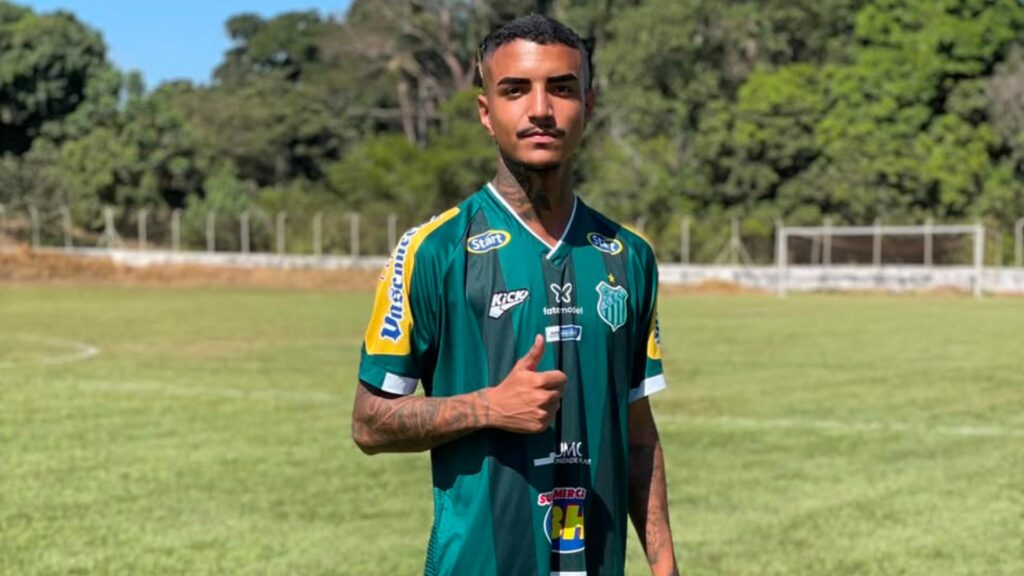 Allan na época do Uberlândia Esporte Clube Reprodução/Redes Sociais