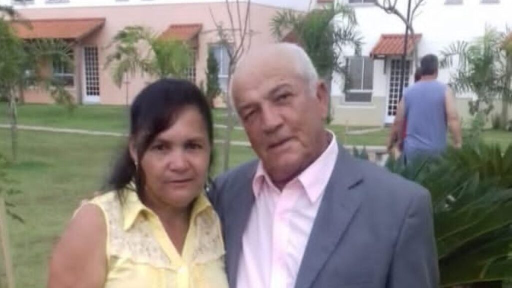 nós", comentou Rogério de Jesus Dias. O casal Leôncio de Jesus Dias, de 80 anos
