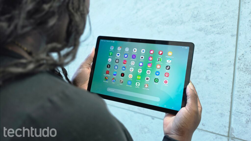 Galaxy Tab A11+ combina tela ampla, boa autonomia e preço competitivo — Foto: Ana Letícia Loubak/TechTudo