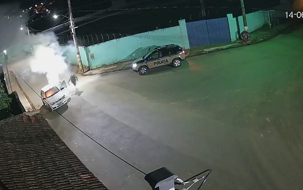 engano ao tentar atingir veículo de ex em Silvianópolis, MG Imagens de câmeras d