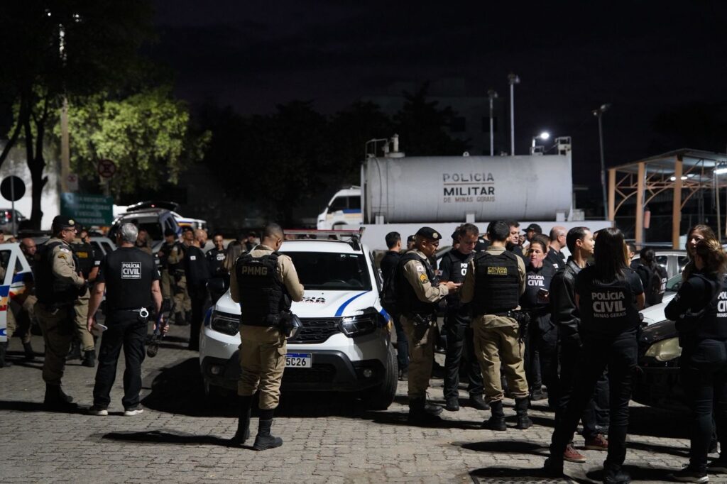 são presos em operação contra organização criminosa em Governador Valadares Polícia Militar/Divulgação