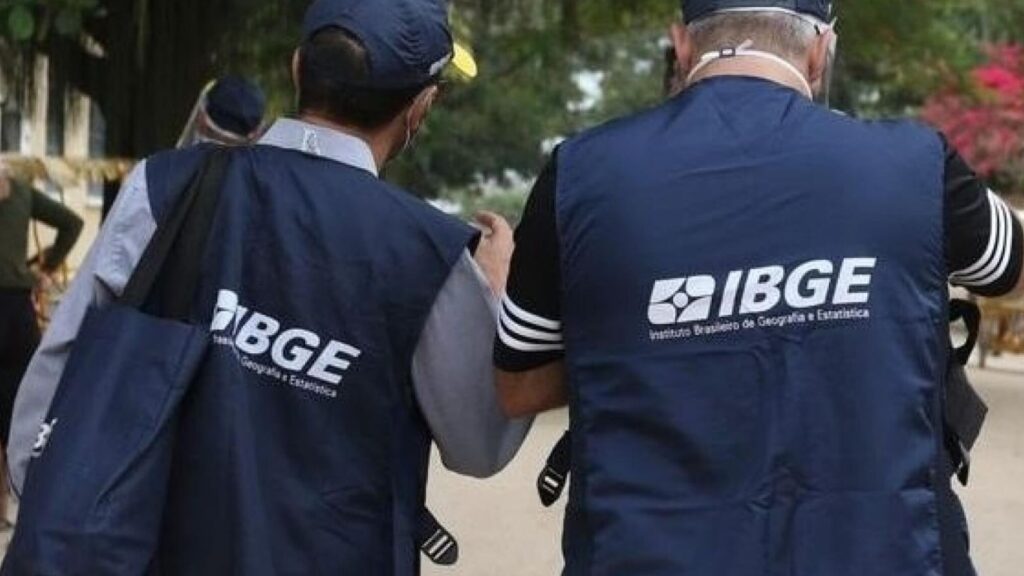 árias em cinco funções com remunerações que variam entre R$ 2.128 e R$ 4.008, al