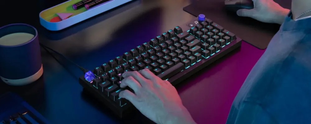 Teclado mecânico Logitech G316 X 98 desembarca no Brasil com foco em velocidade e customização