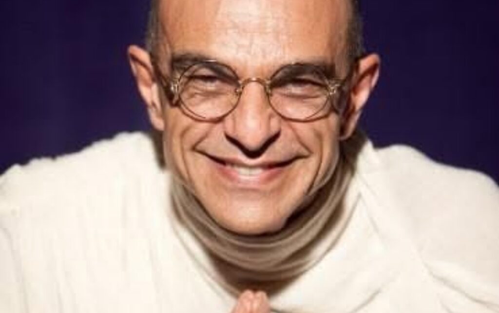 João Signorelli, ator de Gandhi e Chico Xavier, morre aos 69 anos e deixa última reflexão de Fernando Pessoa