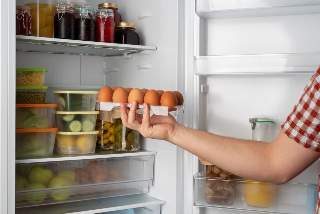 Refrigerador não gela na parte inferior? Entenda as causas e soluções para o problema