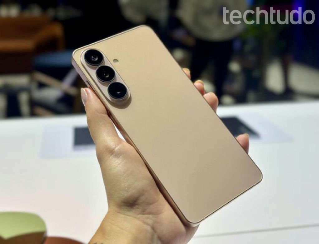 Apple, Samsung e Motorola têm 5 modelos premium com preços reduzidos em 2026