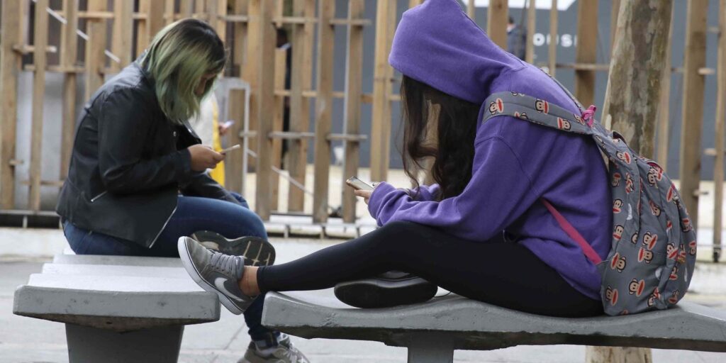 Educação na era da inteligência artificial exige pensamento crítico, alerta especialista