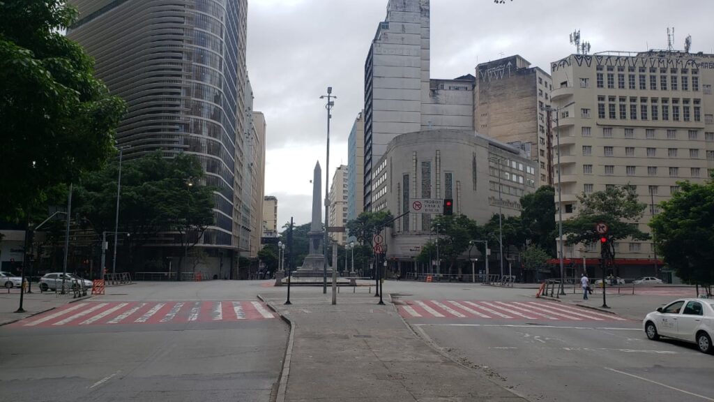 Homem é detido após tentar vender o próprio filho por dez reais no centro de Belo Horizonte