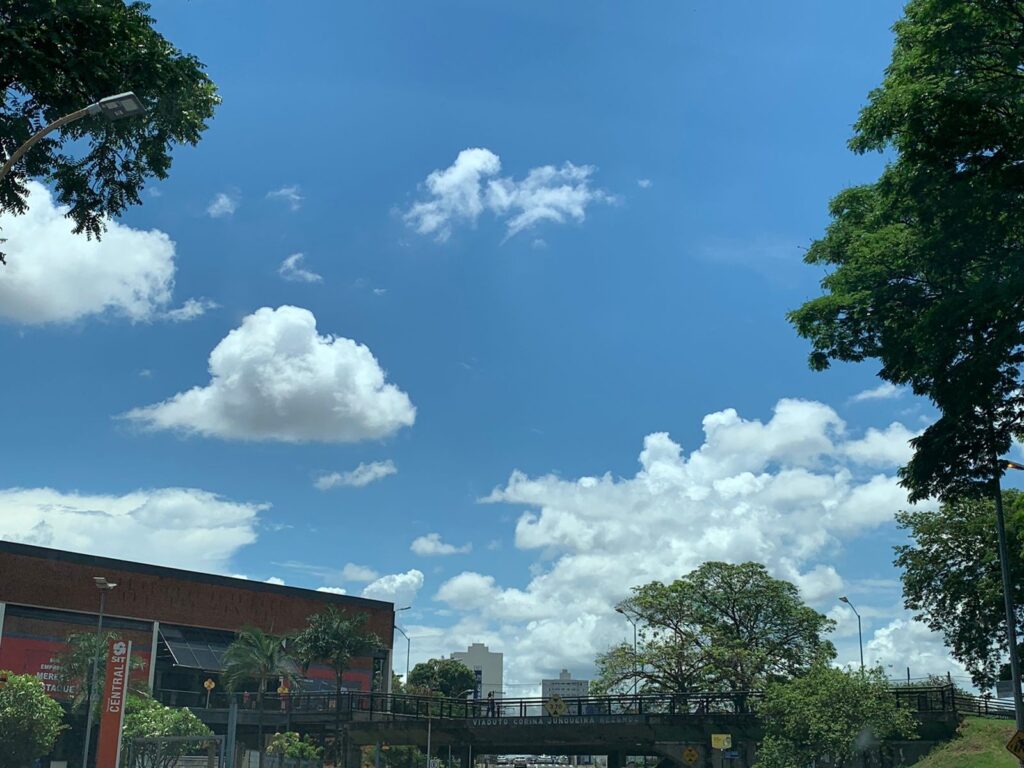 Onda de calor e tempo seco marcam primeira semana de agosto no Triângulo Mineiro e Alto Paranaíba