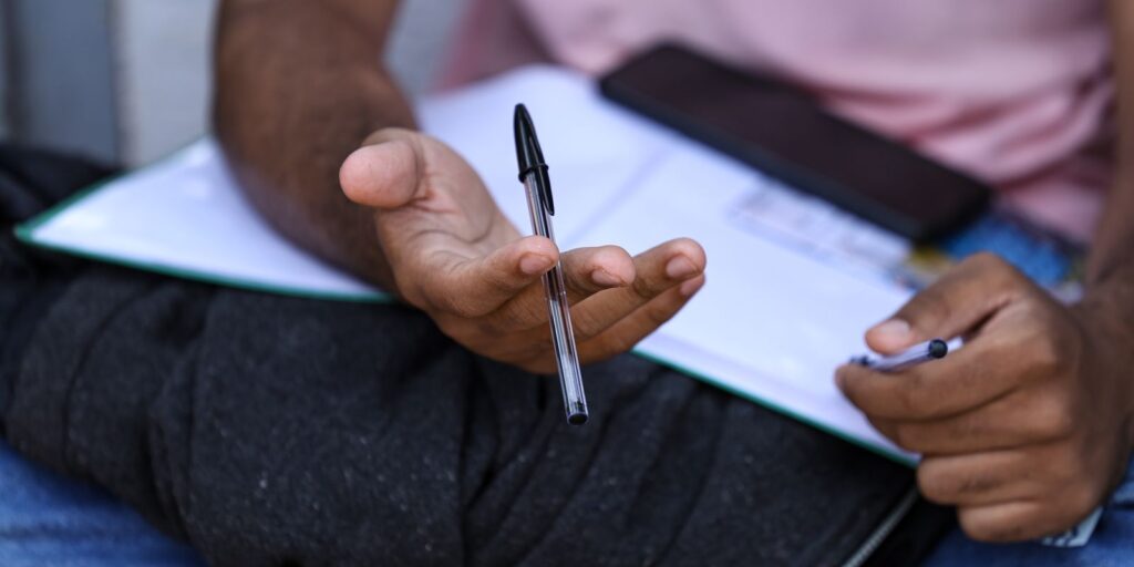 Prazo final para Fies 2026: estudantes pré-selecionados devem completar dados até terça