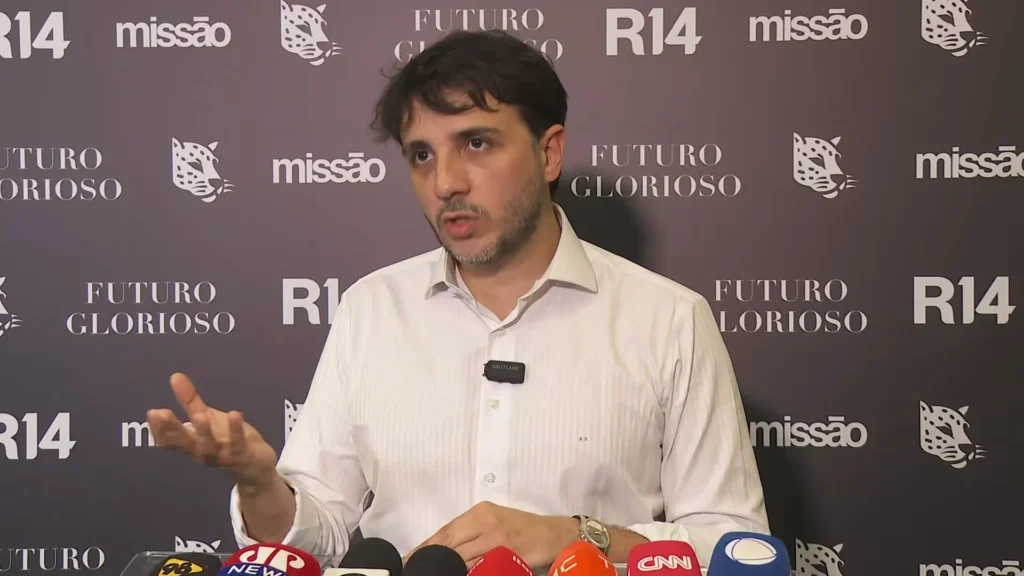 Renan Santos propõe endurecimento penal e metas de gestão em agenda por Minas Gerais
