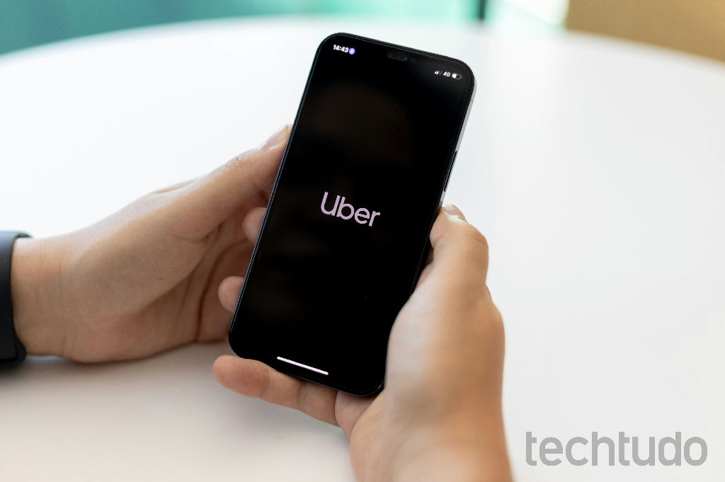 Uber enfrenta processo de R$ 321 milhões por cobrança de taxa de motoristas