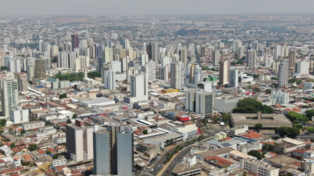 Uberlândia em transformação: marcos históricos que as novas gerações não conheceram