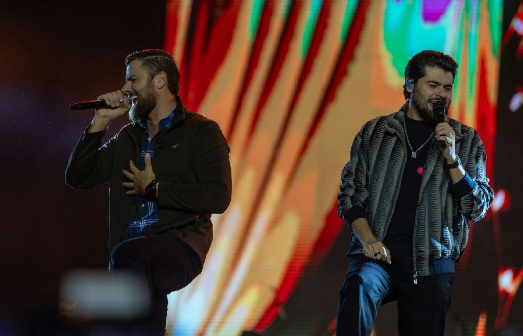 Zé Neto e Cristiano comandam a grade de shows deste sábado no Camaru 2026 em Uberlândia
