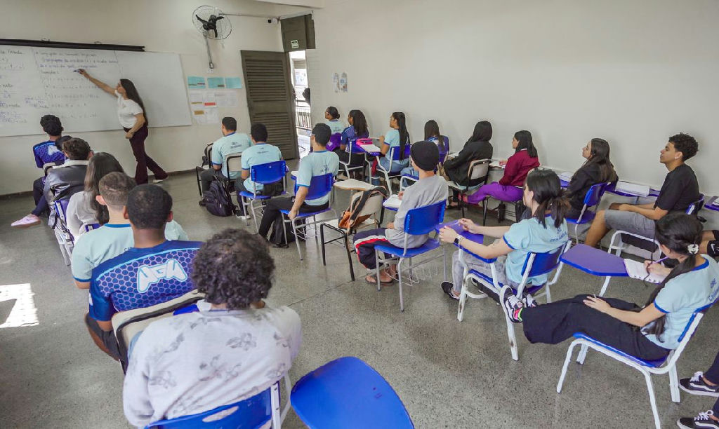 Brasil reduz hiato educacional em relação a países ricos, aponta novo Pisa