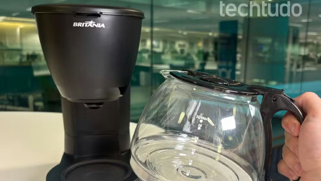 Cafeteira Britânia BCF32C entra em oferta durante a semana do 9.9