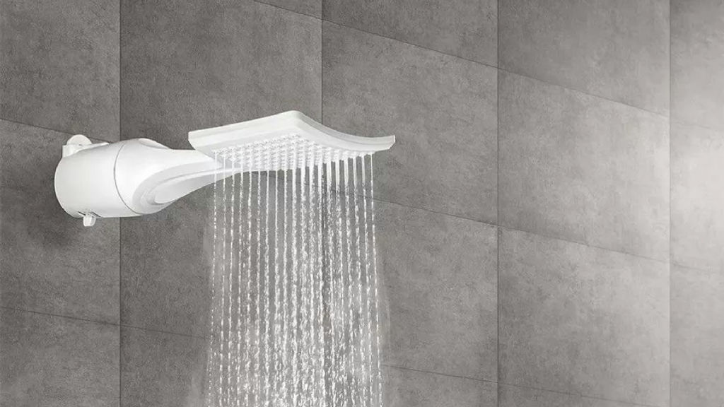 Chuveiro Lorenzetti Loren Shower tem preço reduzido em promoção na Shopee