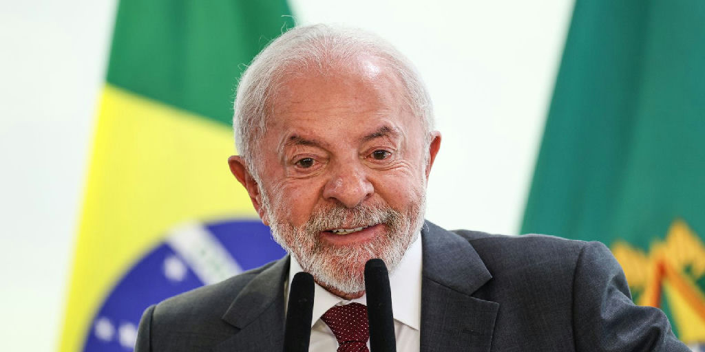 Lula defende quebra de sigilo no caso Master e exige transparência total