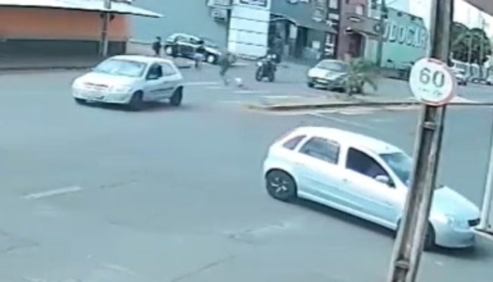 Atropelamento em Uberaba: menina de 11 anos é atingida por moto em faixa de pedestres
