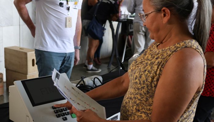 Candidatos à Presidência intensificam agendas com entrevistas e atos públicos nesta terça-feira