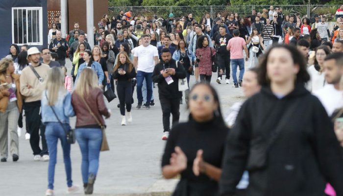 Consumidores ganham novas regras contra cambismo digital e direito à água em eventos