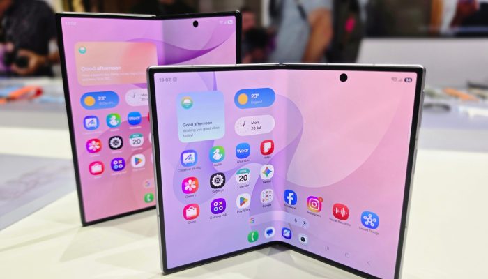 De pagamentos a telas flexíveis: as inovações que transformaram os celulares