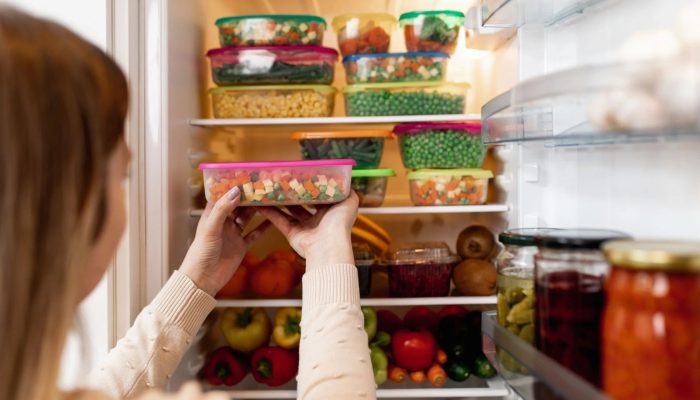 Guia prático para organizar a geladeira e conservar melhor os alimentos