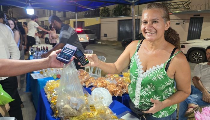 exemplo, onde funciona a Feirinha do São José todas as quintas-feiras, o acesso
