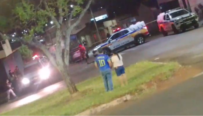 A intervenção policial causou movimentação intensa no Centro de Coromandel Redes sociais/reprodução