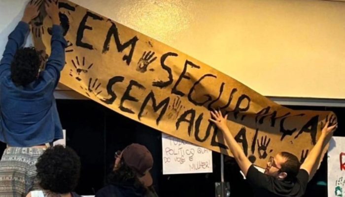 O caso gerou protestos de universitários Redes sociais/reprodução