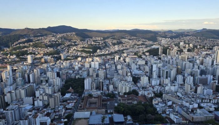 al histórico atingiu a capital da Zona da Mata Mineira. O sentimento de angústia