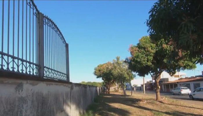 Cemitério Campo do Bom Pastor em Uberlândia Reprodução/TV Integra