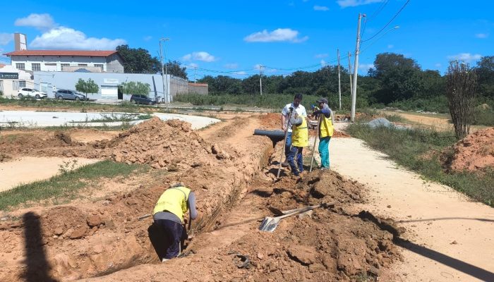 tante ressaltar que atualmente existem onze novas quadras em construção, dois no