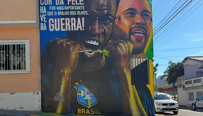 te brasileiro. Segundo Miranda, a repercussão do mural ultrapassou as redes soci