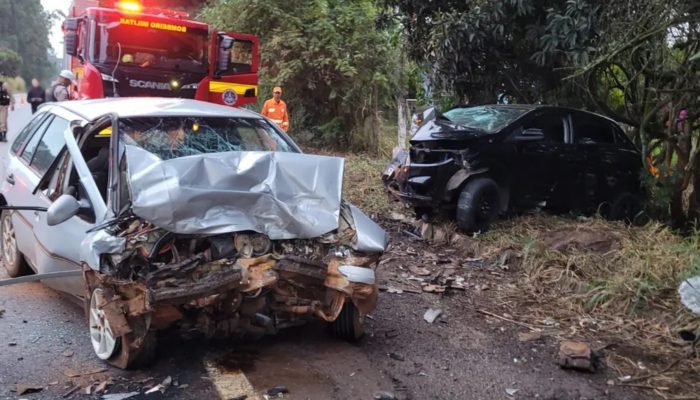 equipes do Samu e encaminhadas para atendimento médico. Duas mulheres morrem e q
