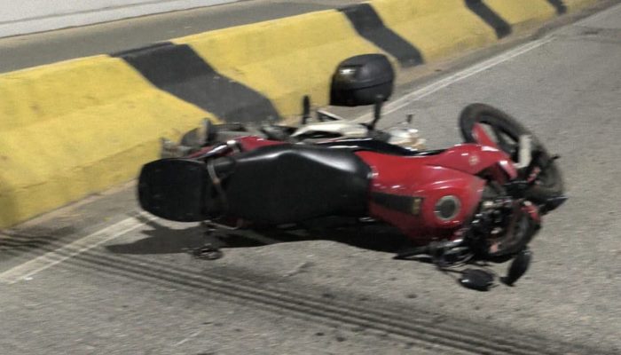 que o motociclista acessou a avenida sem perceber a aproximação da outra motocic