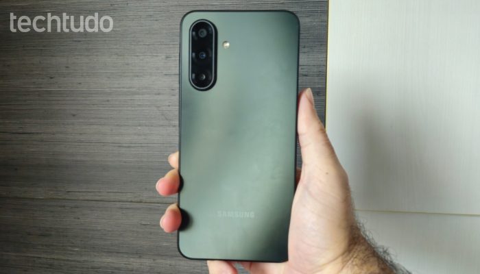 Samsung Galaxy A17 é um dos modelos com bom preço e especificações balanceadas; conheça 5 outros — Foto: Filipe Salles/TechTudo