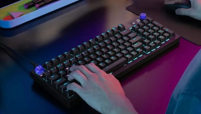 Teclado mecânico Logitech G316 X 98 desembarca no Brasil com foco em velocidade e customização