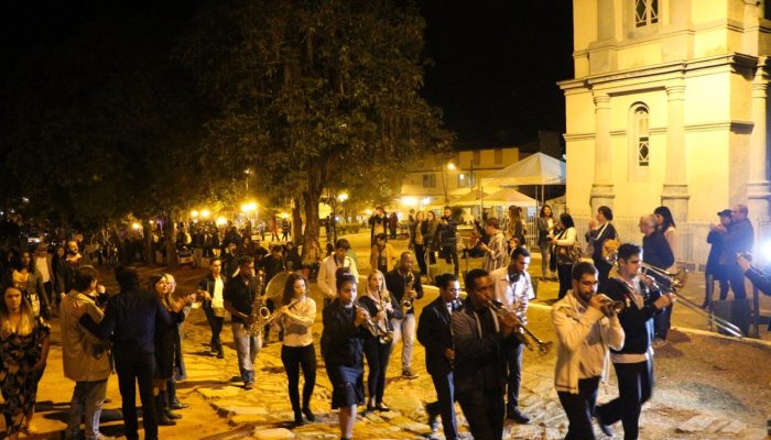 Piacatuba celebra 21 anos de tradição com festival de viola, cultura e gastronomia mineira
