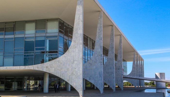 Itamaraty condena cancelamento de visto de embaixadora e aponta hostilidade dos EUA