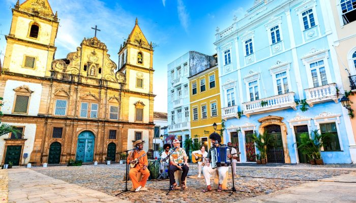 João Gomes, Mestrinho e Jota.Pê apresentam turnê premiada Dominguinho em Uberlândia