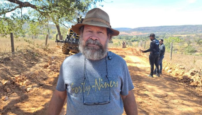 Montes Claros amplia obras em estradas rurais para fortalecer escoamento agrícola