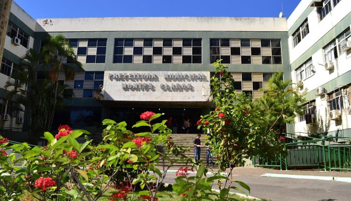 Montes Claros impulsiona qualificação profissional com 70 vagas em cursos para serviços