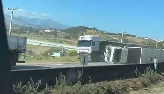 Morte de ciclista na Fernão Dias após colisão com carreta reacende debate sobre segurança