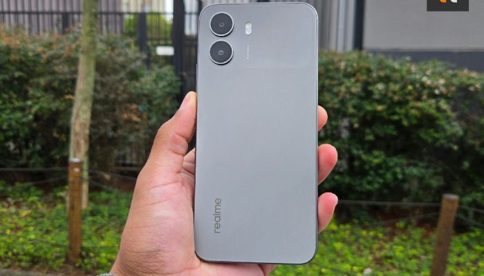 Novo realme P4 Lite aposta em bateria gigante e resistência, mas sacrifica desempenho fotográfico