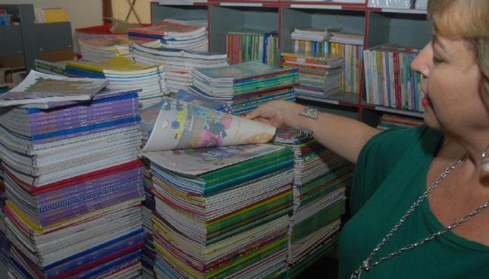 Prazo para escolas definirem livros do PNLD 2027 termina em 8 de setembro