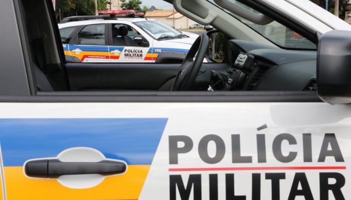 Reação de motorista de aplicativo impede assalto com 'mata-leão' em Uberaba