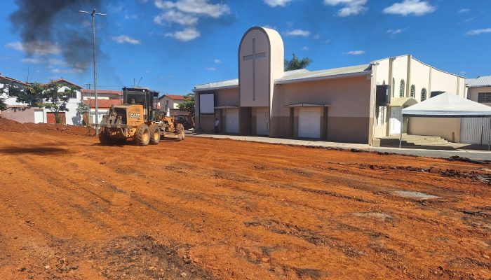 Reforma da Praça Ernestina Ferreira Nunes em Montes Claros renova espaço comunitário