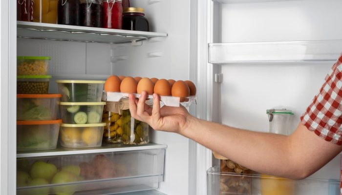 Refrigerador não gela na parte inferior? Entenda as causas e soluções para o problema