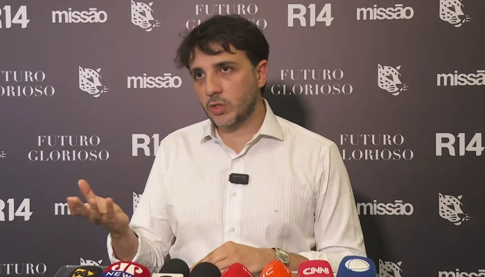 Renan Santos propõe endurecimento penal e metas de gestão em agenda por Minas Gerais